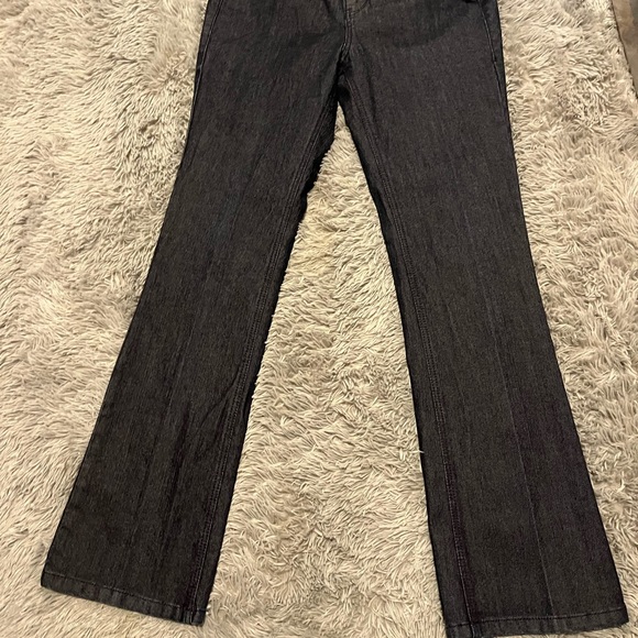 Bundle of DKNY Women's Dark Wash Jeans - Picture 9 of 9